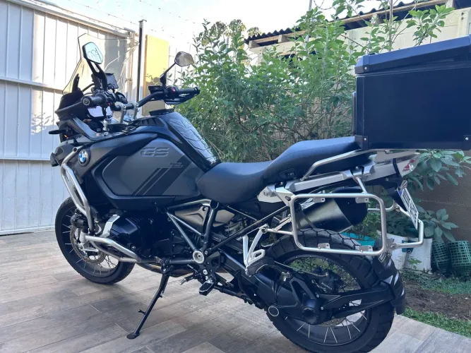 BMW 1250 Triple Black option 719 Adventure 2022