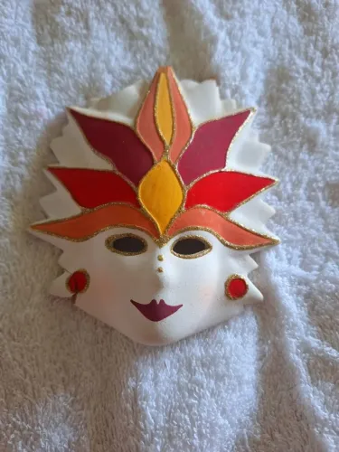 Máscara decorativa em cerâmica asteca