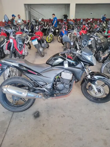 Honda CB 300 2011 Vitória motors