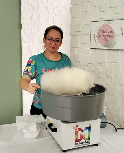Máquinas de pipoca e algodão doce 