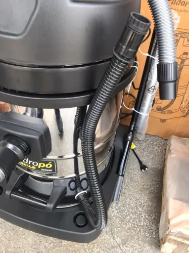  Potência Máxima: Aspirador 2000W 70L Inox Pro     Perguntar ao ChatGPT