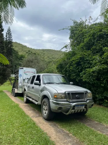 Transporte/frete de cavalos/boi e outros 