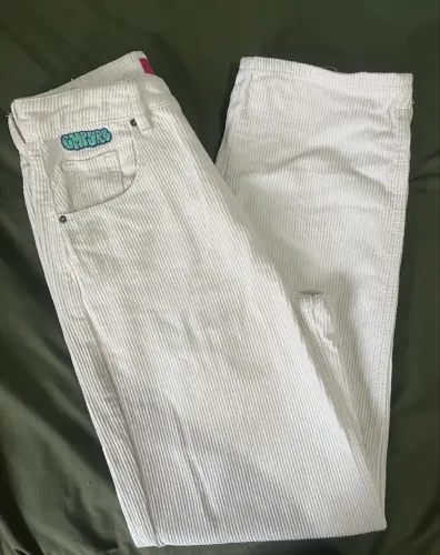 Calça veludo colete branca 