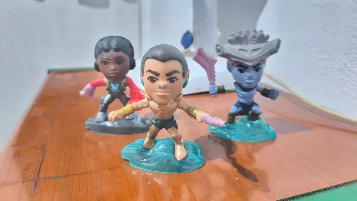 Bonecos colecionaveis Wakanda Forever McDonald's 