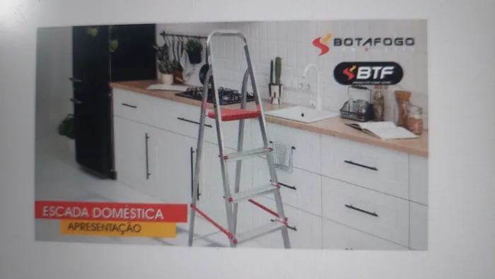 Escada Doméstica 4 Degraus 