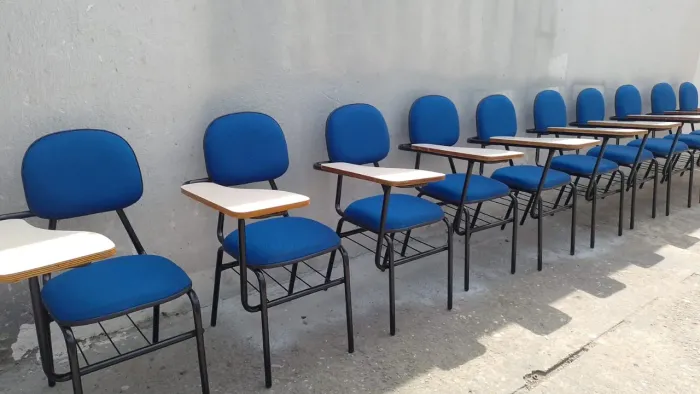 Cadeira escolar