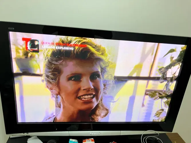 Televisão de Plasma Panasonic 42 TH-42PY85LB