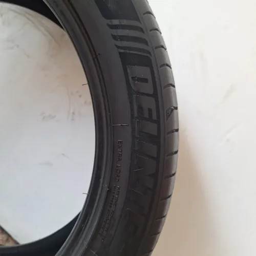 Pneu 225 45 R20