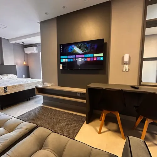 Flat Novo e Mobiliado no Setor Bueno Alto Padrão Incluso água, internet e IPTU