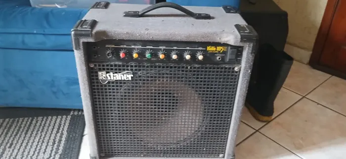 Amplificador de Guitarra Stander Kute 105