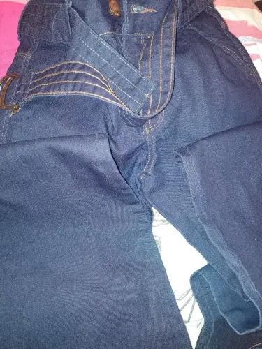 Calça jeans nova feminina 