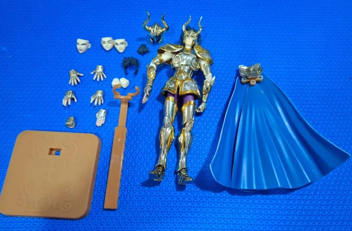 Cloth Myth Ex Shura Capricórnio Lcm Peças plásticas Cavaleiros Zodiacos Saint Seiya 