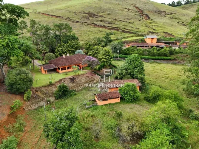 Fazenda à venda, 1640000 m² por R$ 4.500.000,00 - Vila do Pião - Sapucaia/RJ