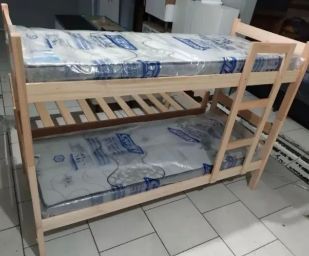 Beliche NOVO e 2 colchões NOVOS 