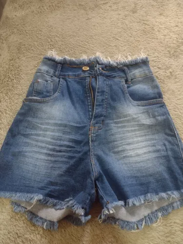 Promoção para retirar hoje lindíssimo shorts jeans Maryland Pimenta Doce 