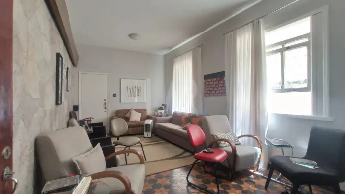 Casa à venda, 12 quartos, 5 vagas, Floresta - Belo Horizonte/MG