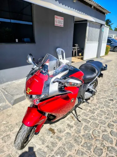 Honda VFR 1200f (a mais bonita do estado)