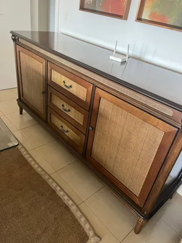 SALA JANTAR PARMA; MESA 2,30 X 1,10 X 0,15, 08 CADEIRAS, BUFFET 2,00 X 0,60 , APARADOR 1,8