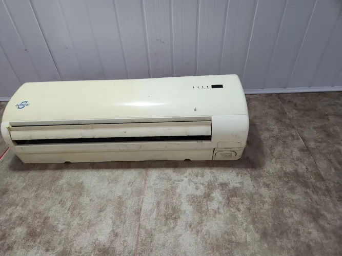 Central de ar Admiral 12 mil BTUS