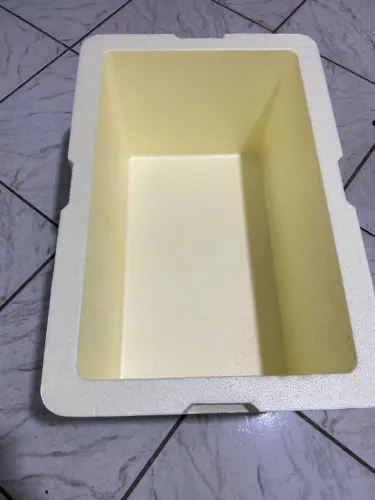 Caixa Térmica de Isopor para Alimentos e Bebidas