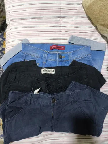 Lote de Bermudas Jeans e Sarja Infantil - Tamanho 10