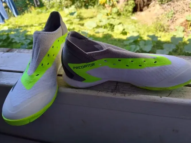 TENIS/CHUTEIRA FUTSAL ADIDAS PREDATOR ACCURACY.3 - NÚMERO 38 - NOVO/NUNCA USADO