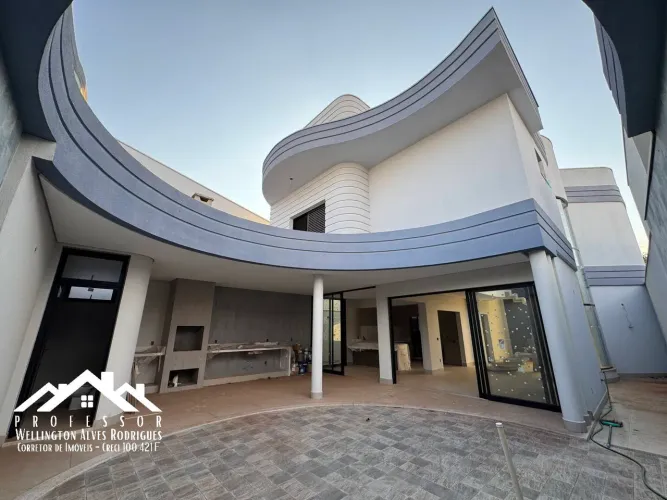 Casa Duplex à venda no Condomínio Jardim dos Ipês em Limeira-SP