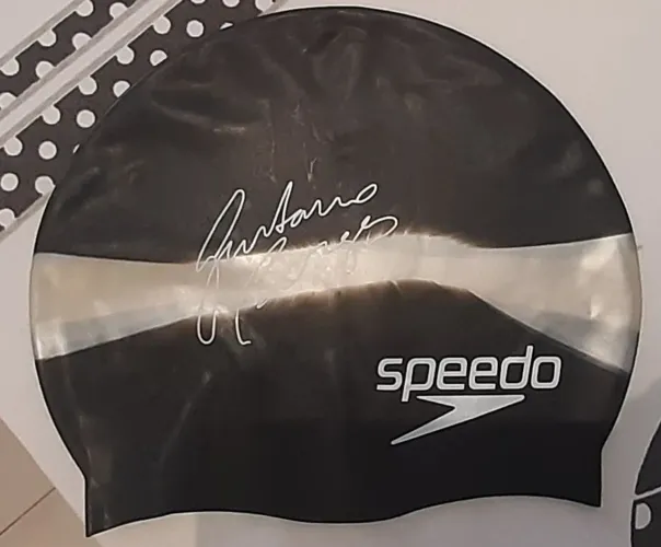 Touca de Natação marca Speedo - Autografada