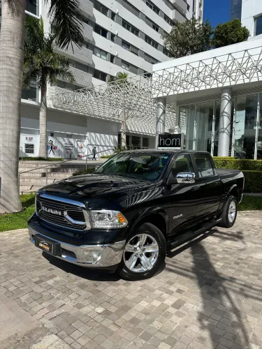 Ram Classic Laramie 5.7 V8 16V Gasolina 4X4 Aut. 2022