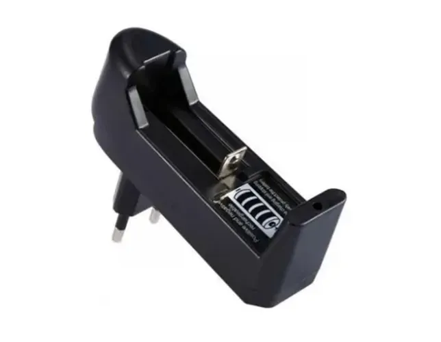 Carregador de Bateria 18650 14500 16340 Bivolt Regulável