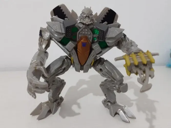 Action Figure Transformers Starscream Dark of The Moon Robo Power Fighters 6" Hasbro 2011