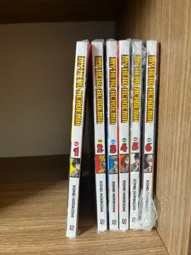 My Hero Academia vol.1 ao 6 preço da unidade 