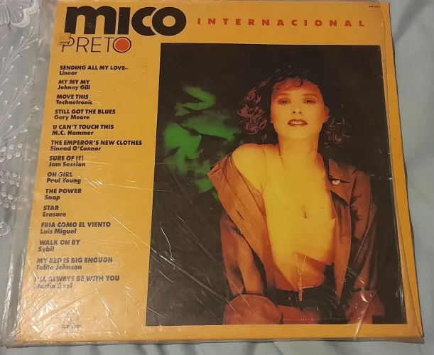 Disco de Vinil Mico Preto Internacional