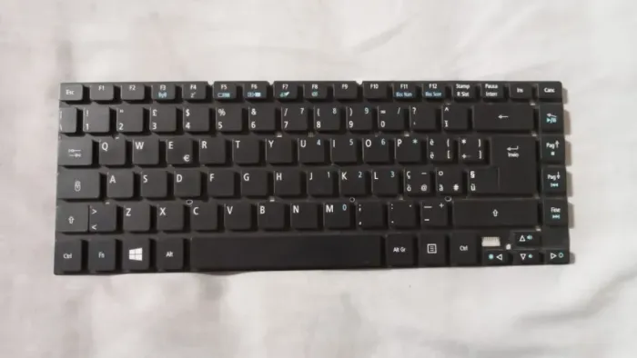 Teclado do notebook Acer 5732-Z super conservado, Funcionando 100%