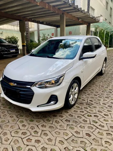 Chevrolet Onix Hatch Premier 1.0 12V TB Flex Aut. 4P 2020