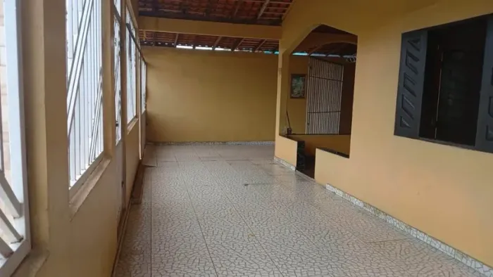 CASA A VENDA NO PAAR F