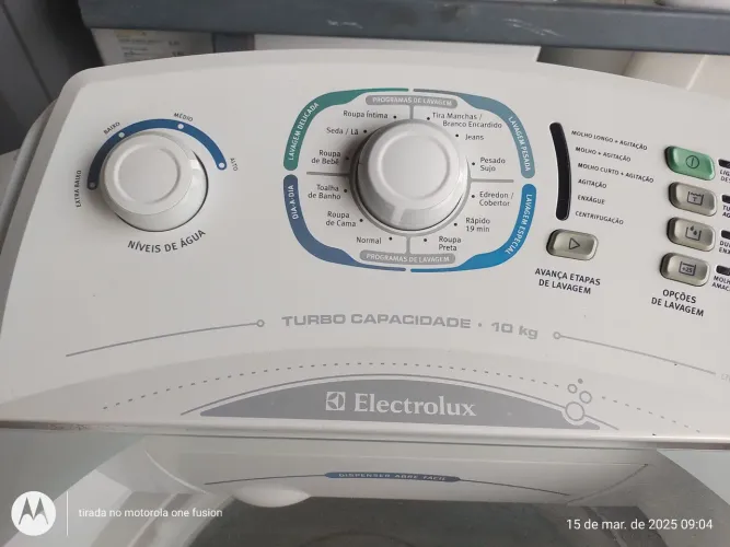 LAVADORA ELECTROLUX LTC10 220V