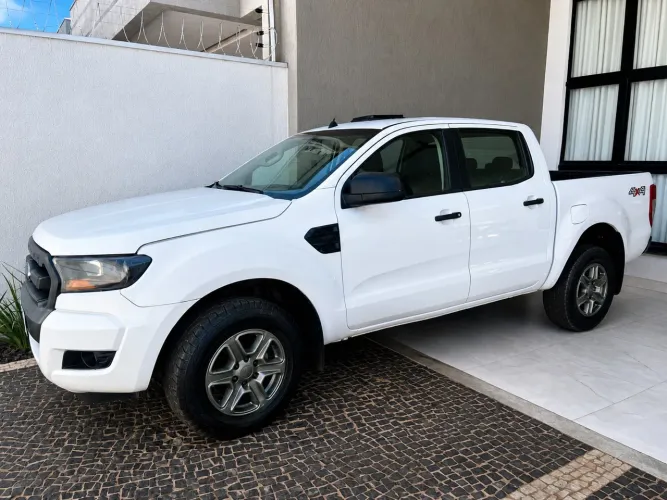 Ford Ranger XLS 2.2 4X4 CD Diesel Aut. 2017