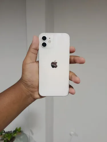 iPhone 12