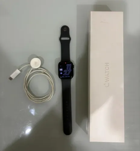 Apple Watch 8 - 45mm