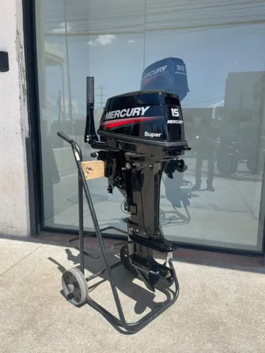 Motor de Popa Mercury 15 HP Super 2 Tempos - Pronta Entrega -Forte náutica