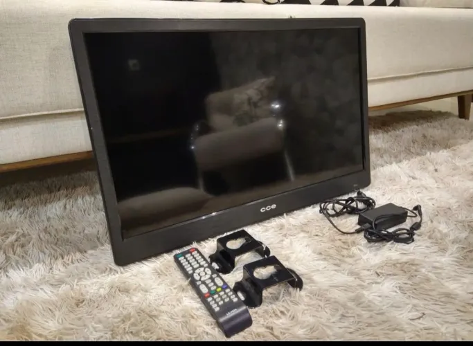 TV LED CCE 29? - Ótimo Estado