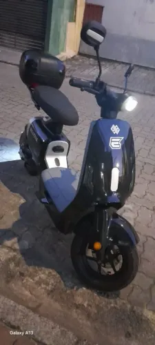 Scooter moto elétrica 