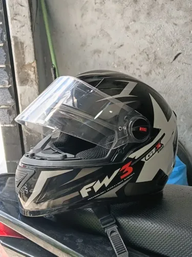 Capacete fw3 star tamanho 58
