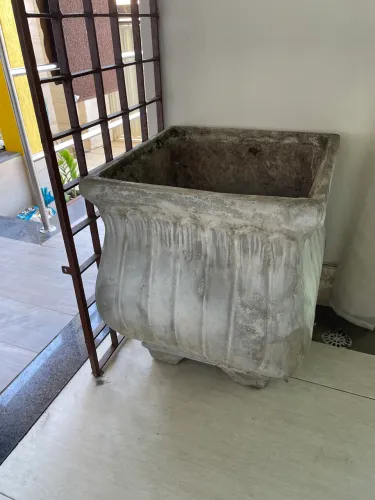 Jarro de cimento grande pra fruteira 