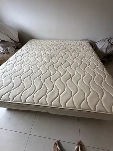 Cama king size