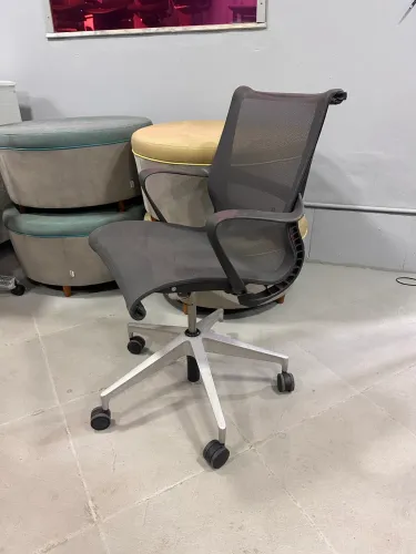 Herman Miller Setu