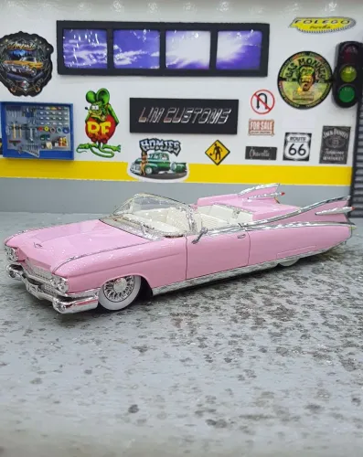 Miniatura 1:24 - Cadillac Eldorado 1959 - Leia O Anuncio 