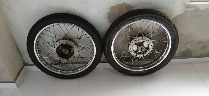 Par de rodas de ferro fan 150c 