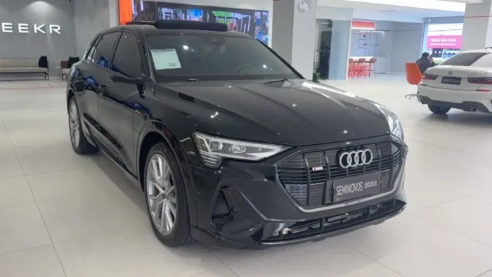 Audi E-Tron Performace Aut. (elétrico) 2020
